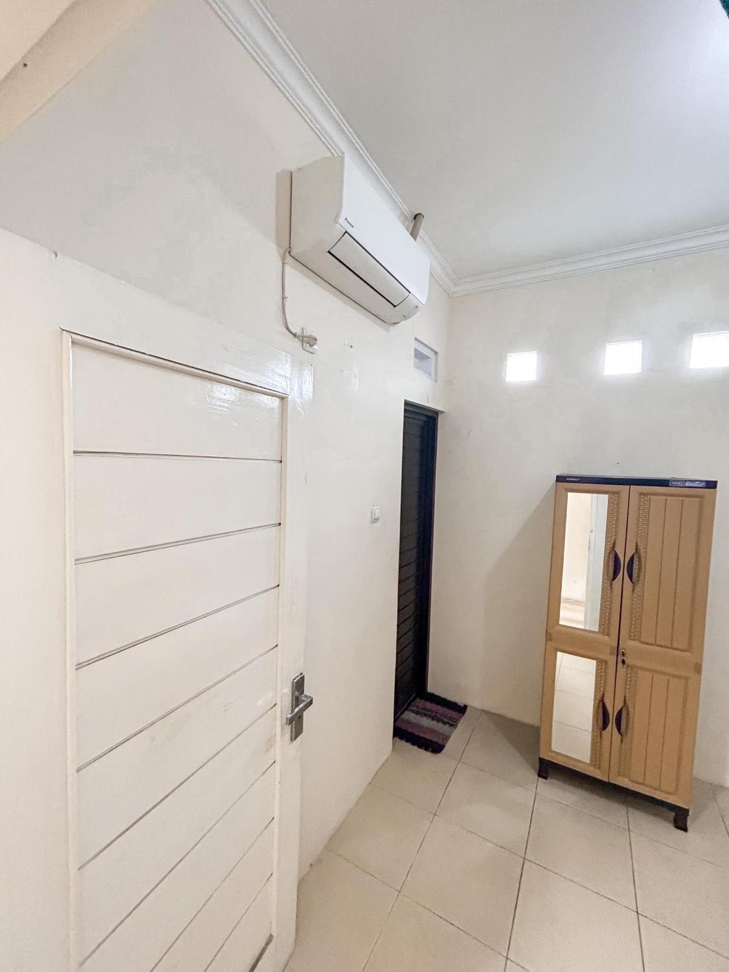 Rama Shinta Guest House & Coffee Джокьякарта Экстерьер фото